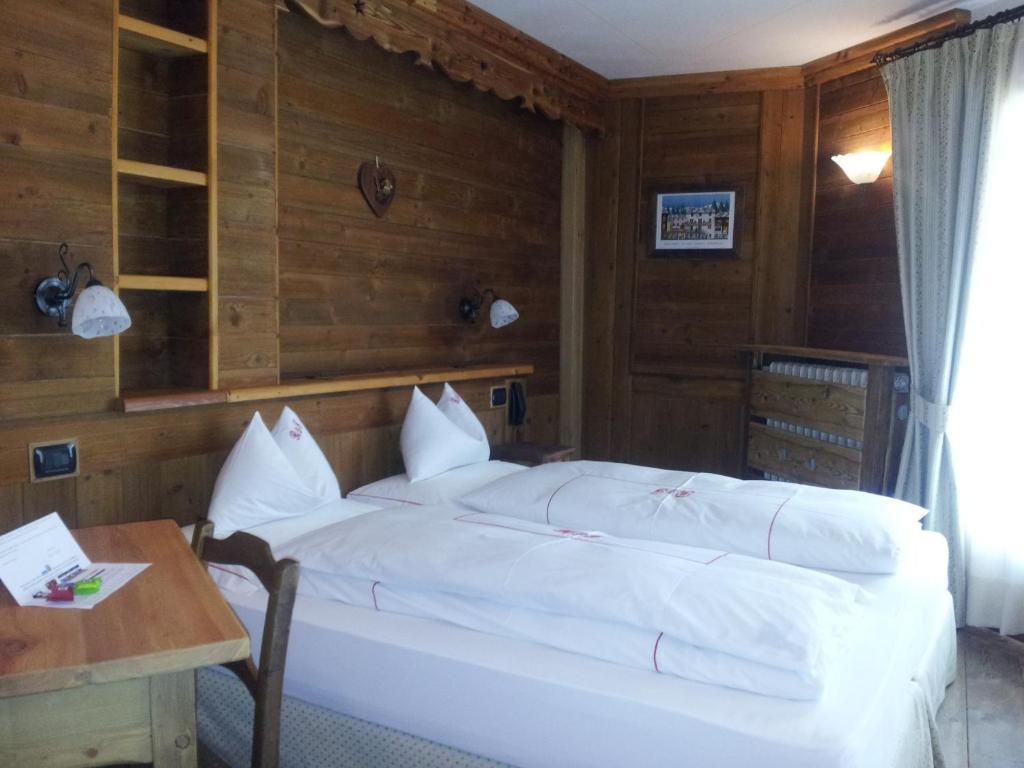 La Torretta Hotel Challand-Saint-Anselme Cameră foto